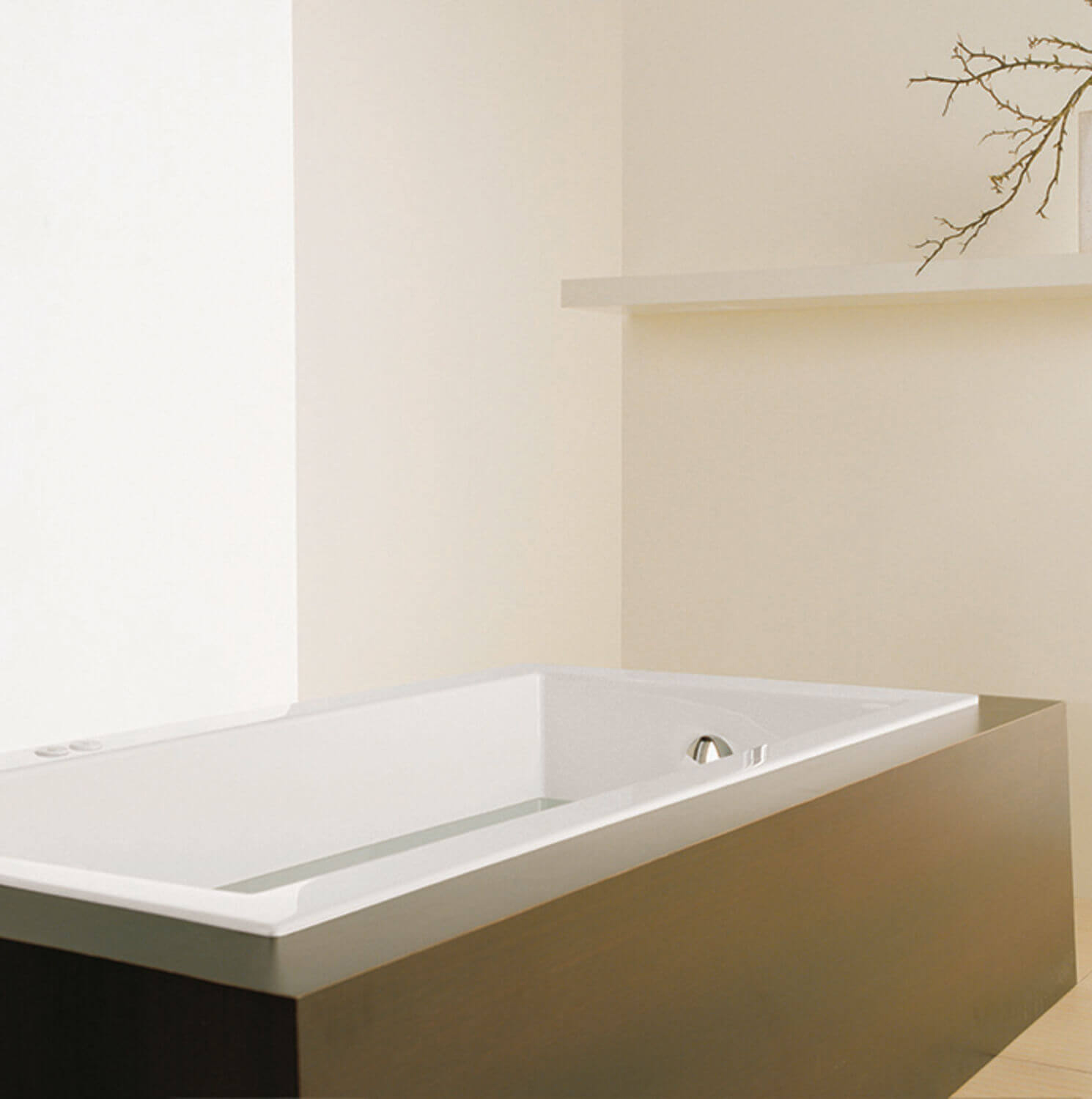 Bainultra Origami® 6636 Original Series alcove drop-in air jet bathtub for your modern bathroom Bainultra Origami® 6636 Original Series alcove drop-in air jet bathtub for your modern bathroom